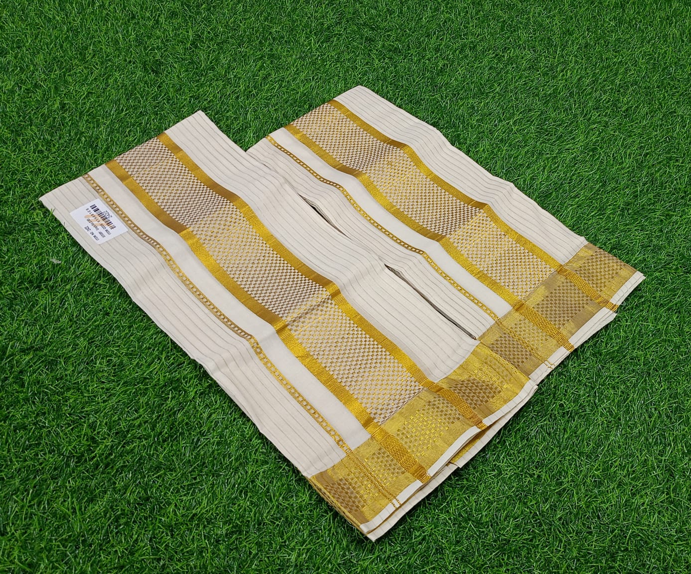 Guri Paya Checked Full Body Lines Cotton Set Mund