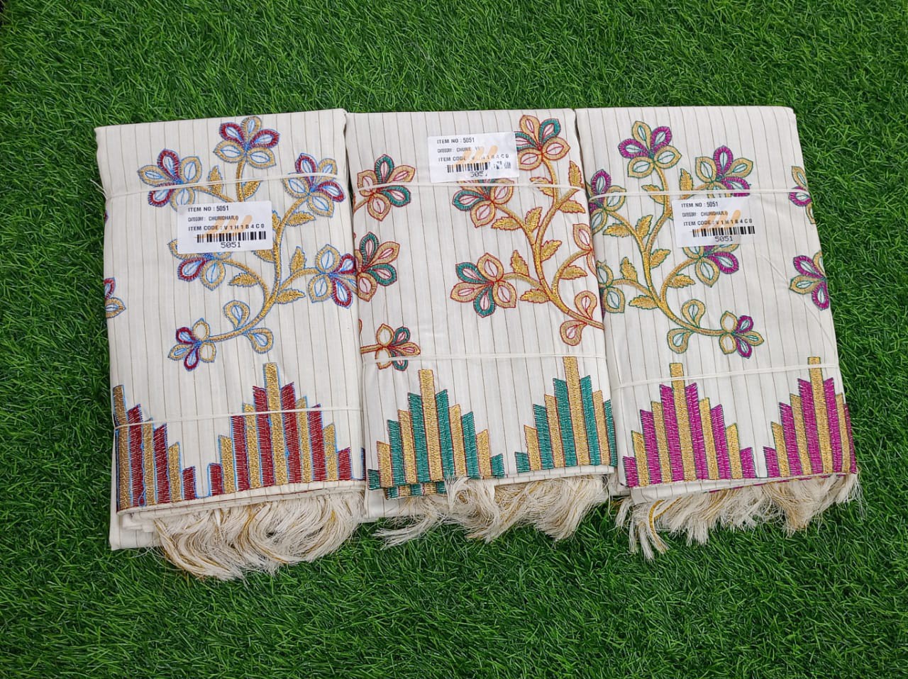 Kora Avantika Tower Kodi Churidhar